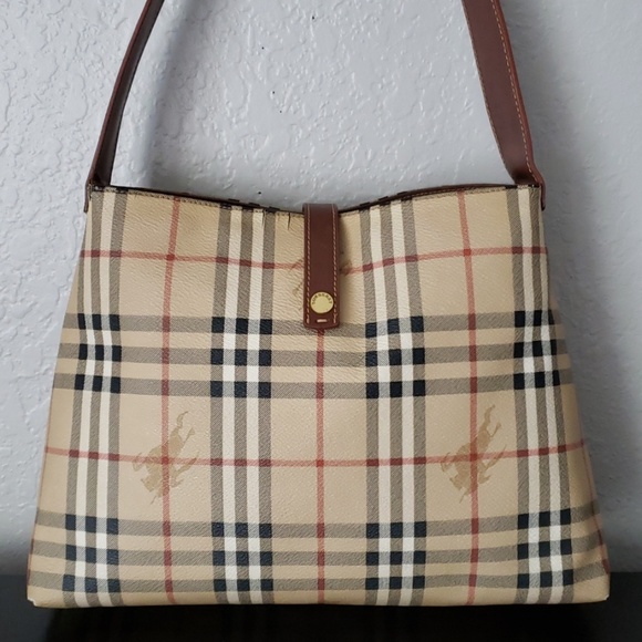 Burberry Handbags - 🎉HOST PICK Burberry Haymarket Shoulder Bag